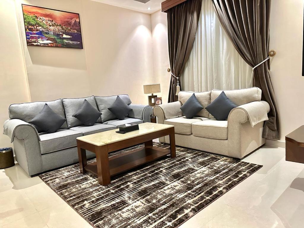 Sas Al Olaya Hotel Suites Khobar Exterior foto