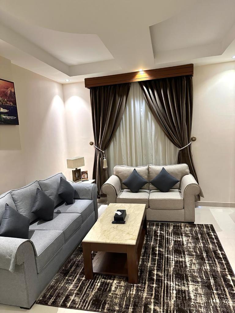 Sas Al Olaya Hotel Suites Khobar Exterior foto